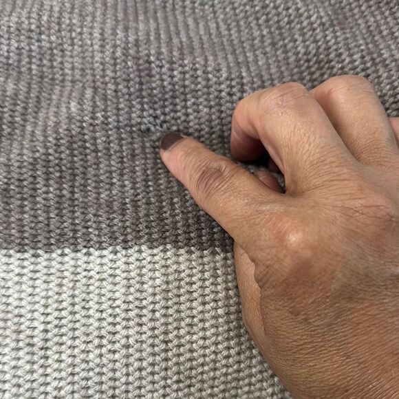 360 Sweater Wool and Cashmere Brown and Tan Crew Neck Sweater Size M - Picture 8 of 8